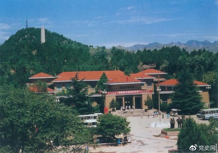 1978年5月26日，西柏坡中共中央舊址和紀(jì)念館同時(shí)對(duì)外開(kāi)放。