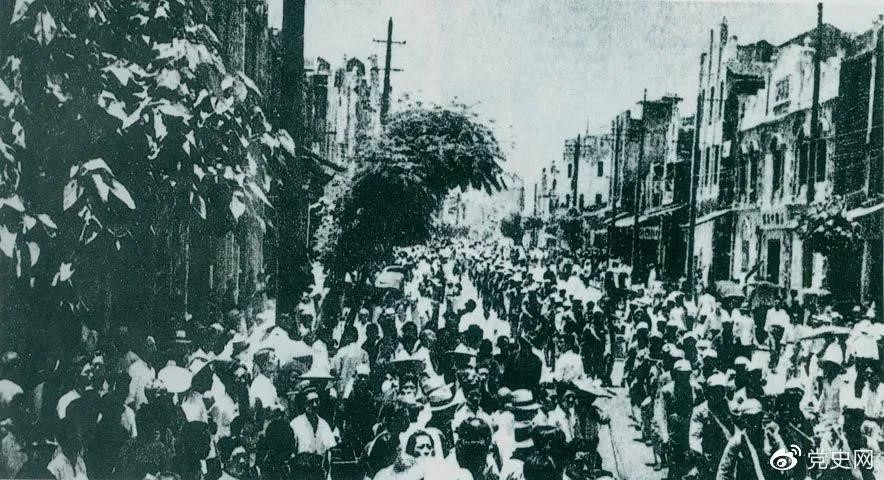 1949年5月22日，第二野戰(zhàn)軍解放南昌。